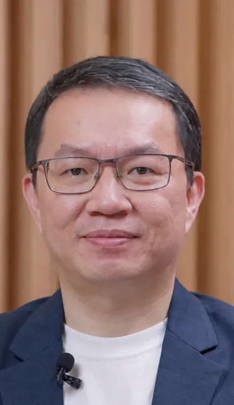 Erwin Susilo, Head of Digital Transformation at PT. Sinar Mitra Sepadan Finance (SMSFinance)