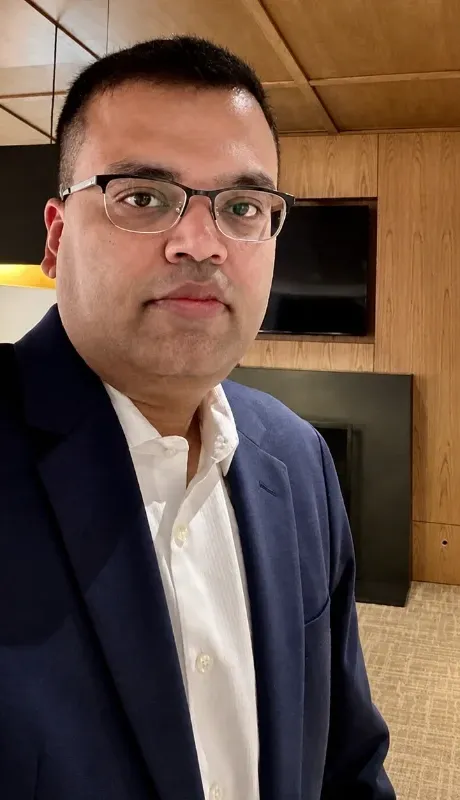 Sailesh Mishra, Associate Director, AI Leader, Gen AI Products, Digital Twin, CX Analytics, Digital Transformation