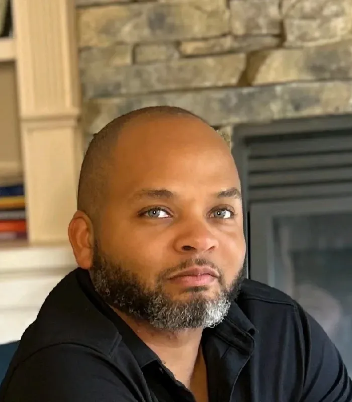 Jatinear Givens, Enterprise Data & AI Strategy Leader at Serta Simmons Bedding, LLC