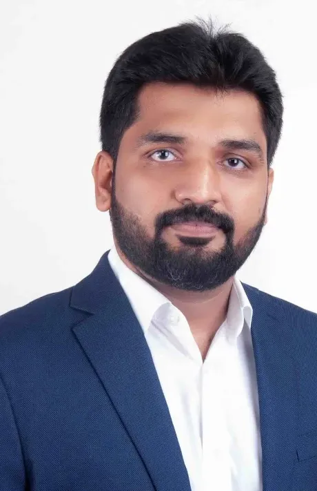 Jay M, Principal