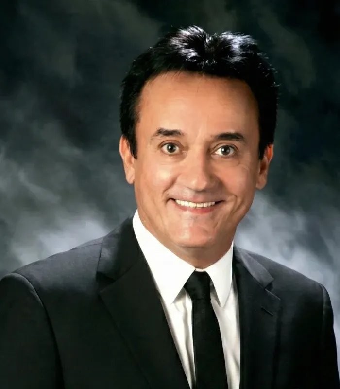 Ramin Mobasseri, Head of Agentic AI Delivery – Empowering Enterprise Data Intelligence at Wells Fargo