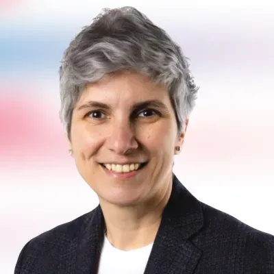 Esra Kasapoglu, Executive Director | Director of AI and Data Economy